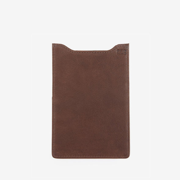 Barbour Phone & Card Pouch In Dark Brown