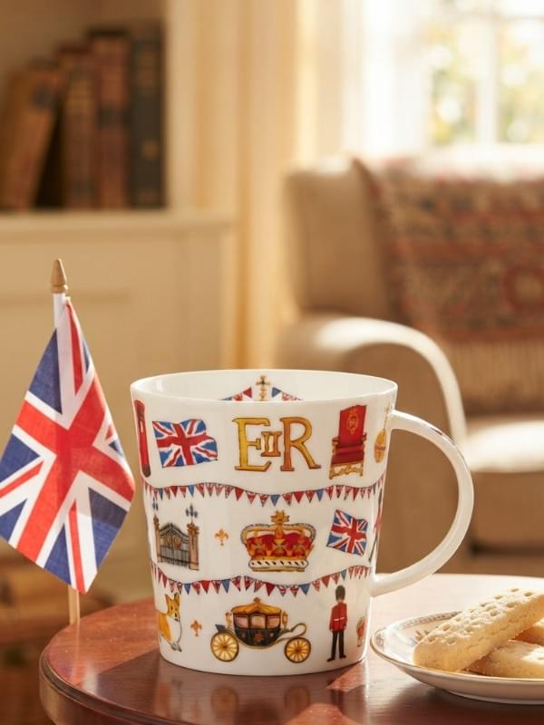 Dunoon Cairngorm Regal London Mug product image with London