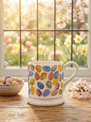 Emma Bridgewater Mini Eggs 1/2 Pint Mug product image
