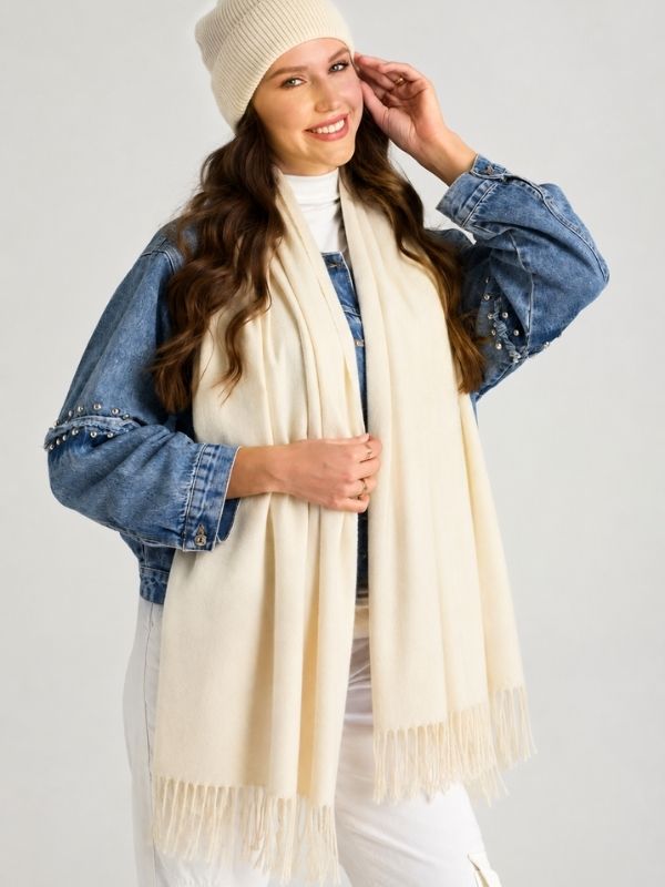 Cosy Plain Tassel Scarf & Hat Set Off White