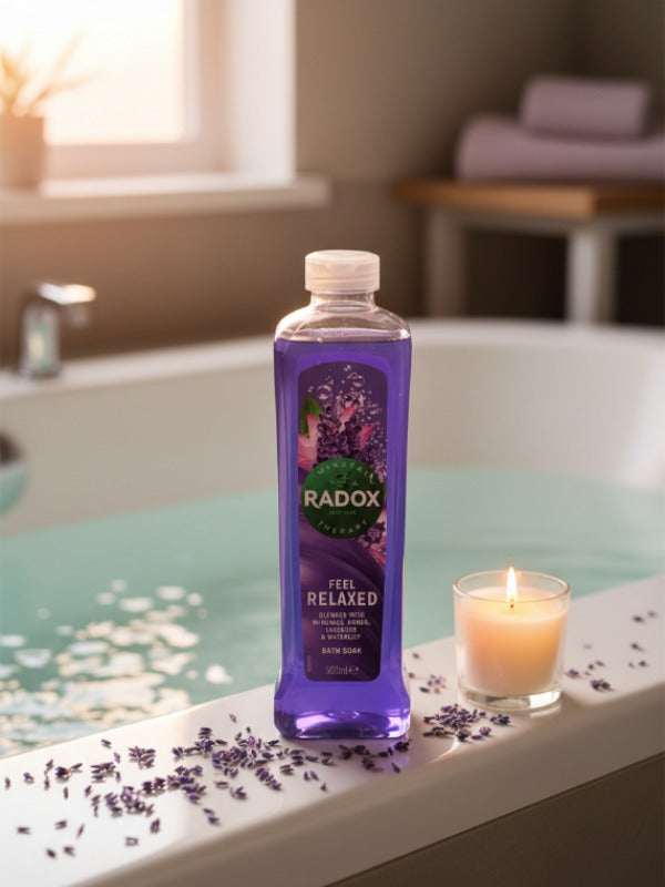 Radox Feel Relaxed Bath Soak 500ml product image