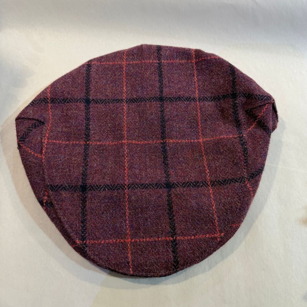 Tweedmill Tweed Flat Cap Grid Pattern In Burgundy with Black and Red Lines Size XXL