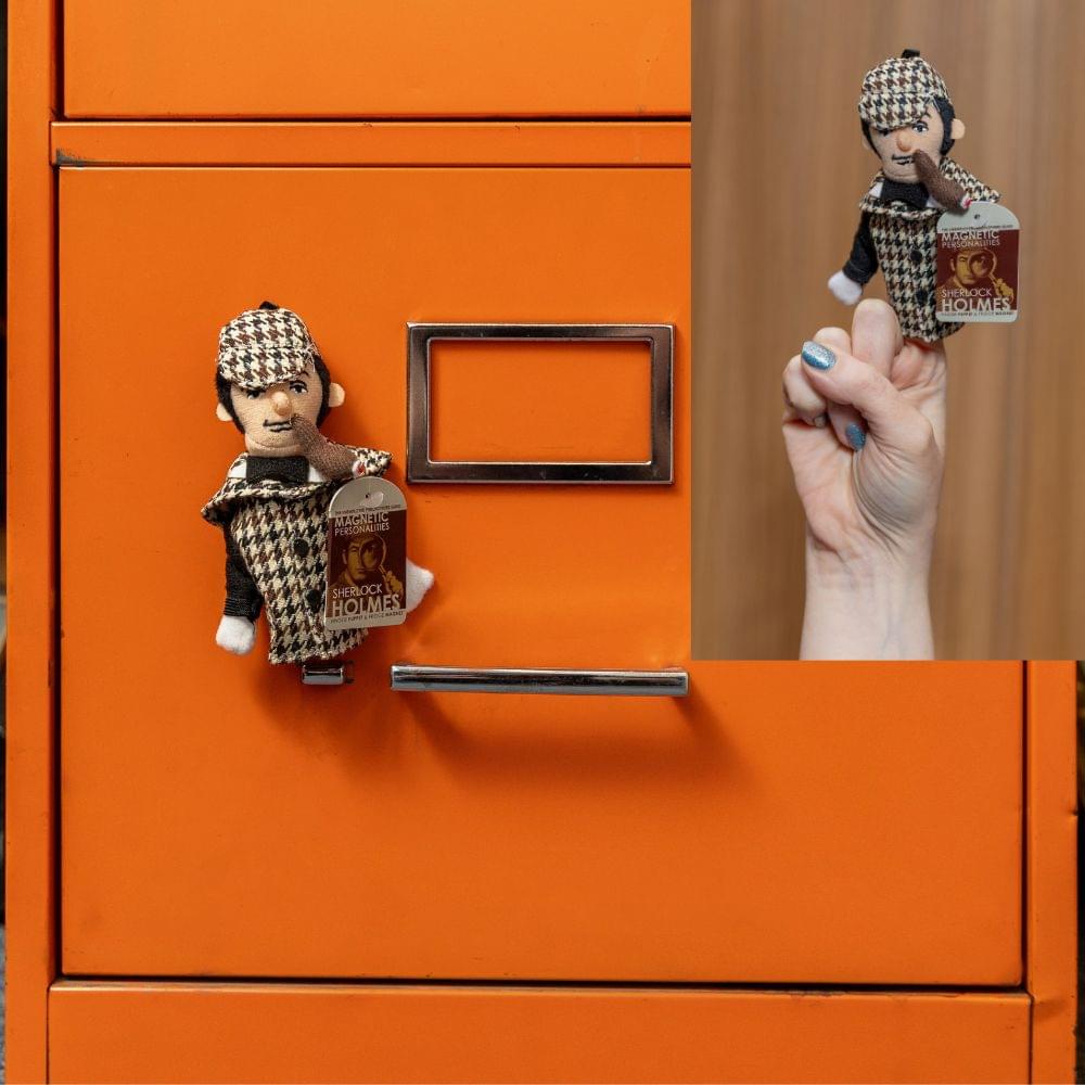 The Unemployed Philosophers Guild Holmes Magnetic Personality